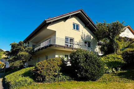 Großzügiges Wohnhaus mit großem Grundstück in Eisental - Bühl
