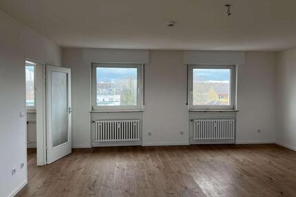 Helles Studio Apartment – zentral in Preungesheim - Frankfurt am Main Nord-Ost