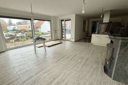 Wohnung zum Mieten in Neustadt 1.600,00 € 160 m²