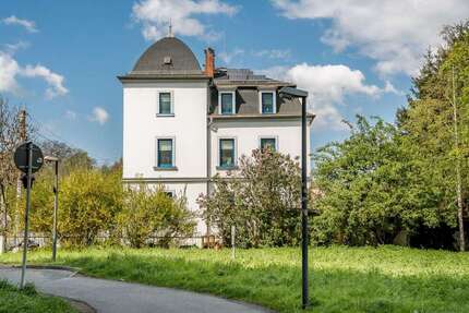 Haus zum Kaufen in Dresden 485.000,00 € 331 m²