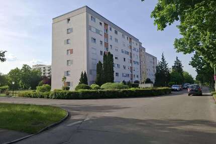 Wohnung zum Kaufen in Königsbrunn 290.000,00 € 72.55 m²