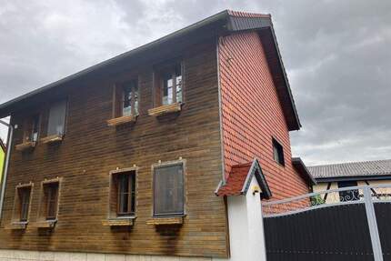 EFH mit viel Wohnfläche und 1.300m² Grundstück - Ilmtal-Weinstraße