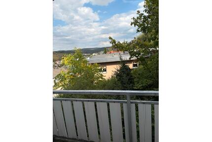 2ZKBB Bad Schwalbach sonnig hell ruhig Waldrand 1. Stock Wohnung