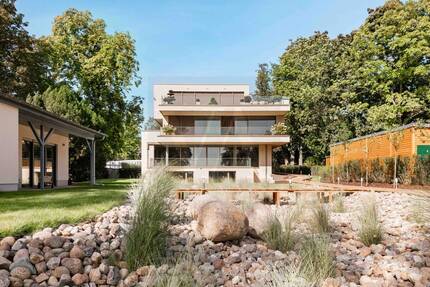In absolut erster Wasserlinie Designer Wohnungen Am Großen Wannsee auf privatem Parkgrundstück - Berlin