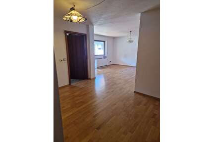 Wohnung zum Kaufen in Bad Urach 228.000,00 € 82 m²