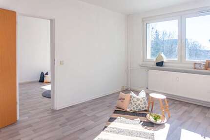 Wohnung zum Mieten in Chemnitz 254,00 € 46.22 m²