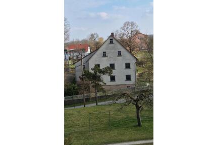 Ehemalige Landw. Hofstelle - 285.000,00&nbsp;EUR Kaufpreis, ca.&nbsp; 125,00&nbsp;m&sup2; in Maselheim (PLZ: 88437)