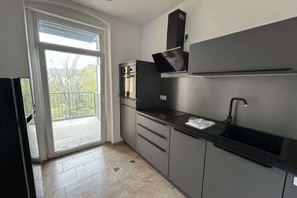 Wohnung zum Mieten in Plauen 325,00 € 50 m²