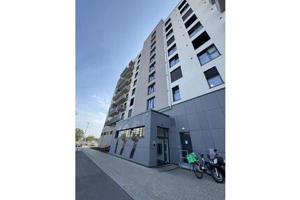 Möbliertes Wohnen – Exklusive 1-Zimmer-Wohnung mit Balkon - Berlin Marzahn-Hellersdorf