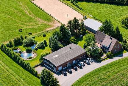 Haus zum Kaufen in Sendenhorst Albersloh 645.000,00 € 240 m² - Sendenhorst / Albersloh
