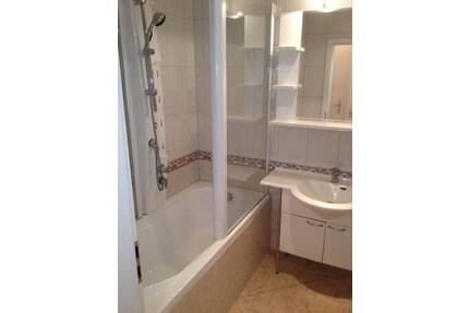 Wohnen über der Stadt schöne 2-R -Wohnung in MD- Stadtfeld-Ost,im DG ca.60m² zu vermieten ! - Magdeburg Stadtfeld Ost