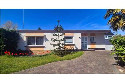 Haus zum Kaufen in Niederkassel 550.000,00 € 119.98 m²