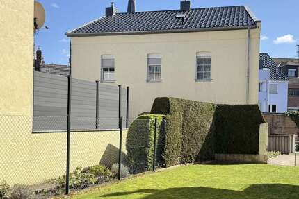 Haus zum Kaufen in Euskirchen 225.000,00 € 67.5 m²