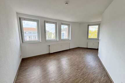 Wohnung zum Mieten in Dortmund 350,00 € 27.04 m²
