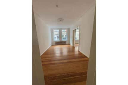 Schöne 5,5-Zimmer-Erdgeschosswohnung im Zentrum - Flensburg Altstadt