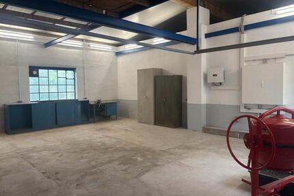 Halle Lager Handwerker Strom Wasser 70m2 Renoviert - Sankt Wendel