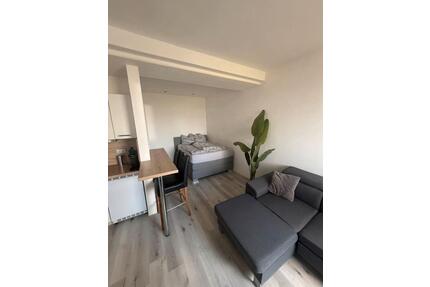 1 Zimmer Wohnung m. Balkon&Keller&Stellplatz provisonsfrei! - Nürnberg Gibitzenhof