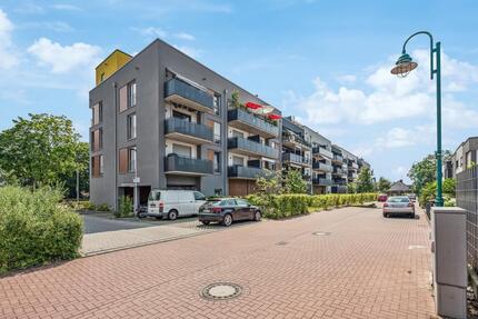 Moderne 2-Zimmer-Wohnung mit Balkon und EBK - Duisburg Angerhausen