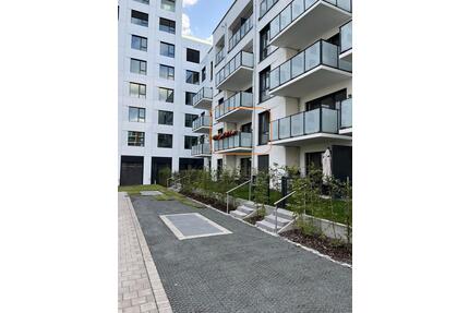 Neubau – hochwertige 2 Zi Whg 51 qm mit EBK + Südbalkon und Seezugang mit TG-Stellplatz - Nürnberg Erlenstegen