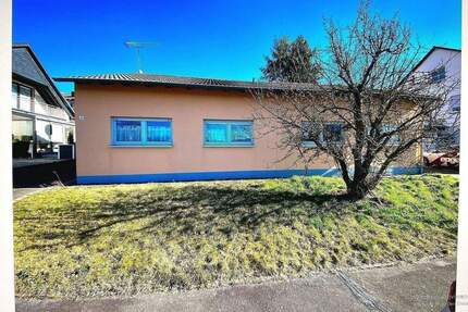 Haus mit Garten Doppelhaushälfte - Charmanter 3-ZKB-Bungalow mit Gartenanteil Garage - Gillenfeld
