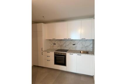 Ruhige Etagen Wohnung Mietwohnung Balkon Garage - München Schwanthalerhöhe