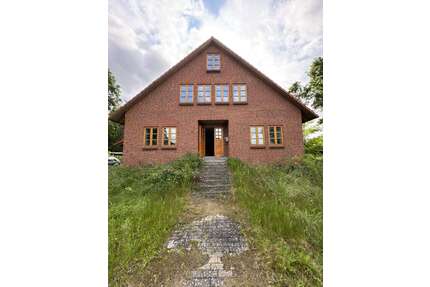 Haus zum Kaufen in Eicklingen 369.000,00 € 210 m²