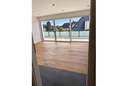 Penthousewohnung mit umlaufender Dachterrasse Neubau Aufzug - Solingen Burg