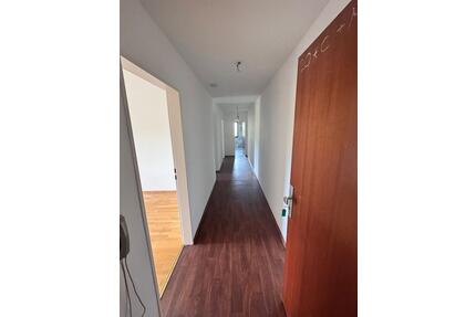 75qm Wohnung in Kochel am Ser - 1.400,00&nbsp;EUR Kaltmiete, ca.&nbsp; 75,00&nbsp;m&sup2; in Kochel am See (PLZ: 82431)