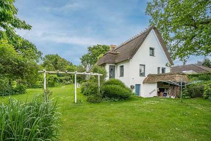 Haus zum Kaufen in Fahrdorf 375.000,00 € 154 m²