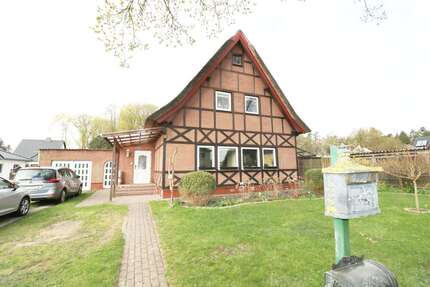 Haus zum Kaufen in Gelbensande 349.900,00 € 150 m²