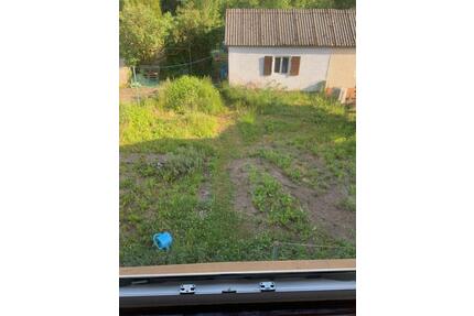 Gepflegtes Zweifamilienhaus mit Baugrundstück. - Lorch