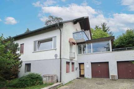 Haus zum Kaufen in Erdmannhausen 649.000,00 € 347.22 m²