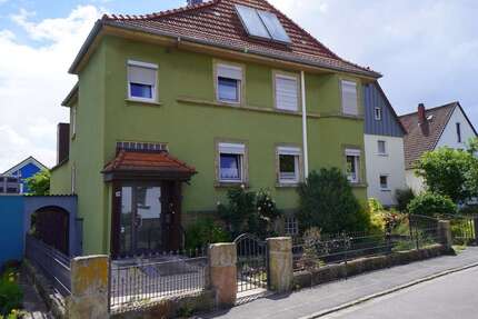 Haus zum Kaufen in Michelau in Oberfranken 240.000,00 € 181 m²