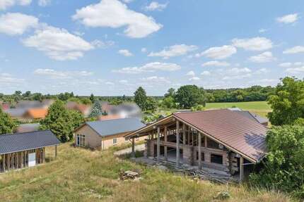 Haus zum Kaufen in Friedland 990.000,00 € 415 m²