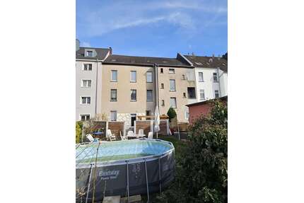 Haus zum Kaufen in Oberhausen 575.000,00 € 588.48 m²
