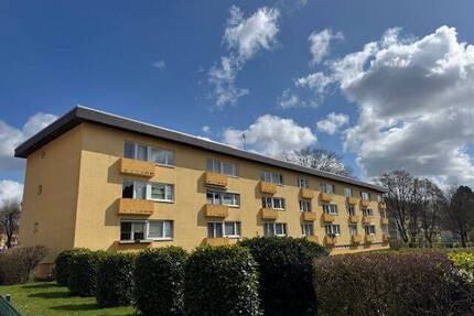 Wohnen in Lübeck St. Gertrud Marli 2,5 Zi.65m² Hochparterre, modernes Vollbad mit Fenster