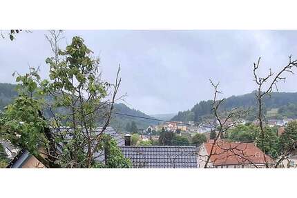 Haus zum Kaufen in Neufra 99.000,00 € 150 m²