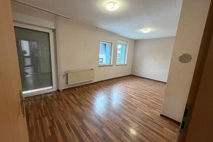 Einfamilienhaus in Breidenbach - 900,00&nbsp;EUR Kaltmiete, ca.&nbsp; 115,00&nbsp;m&sup2; in Breidenbach (PLZ: 35236)