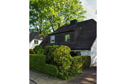 Von privat! Wellingsbüttel: Gepflegte Doppelhaushälfte, Garten - Hamburg Wandsbek