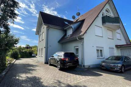 Vollvermietetes Wohngebäude mit Entwicklungspotenzial und Grundstücksreserve - Eichstetten