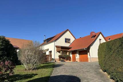 Haus zum Kaufen in Struppen 399.000,00 € 141 m²