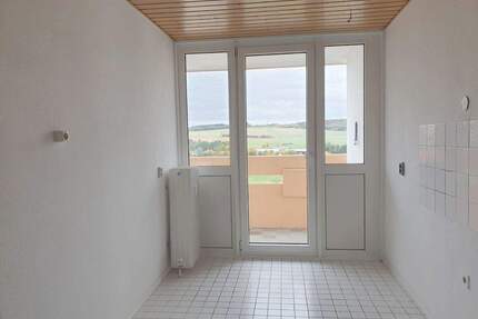 Renovierte Drei-Zimmer-Wohnung in Taunusstein-Wehen zu verkaufen.