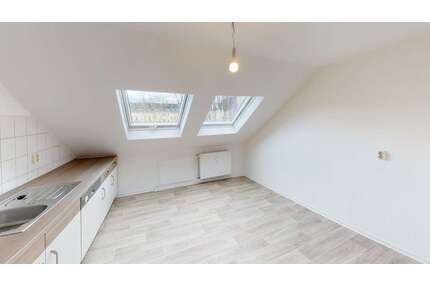 Wohnung zum Mieten in Chemnitz 413,00 € 75.01 m²