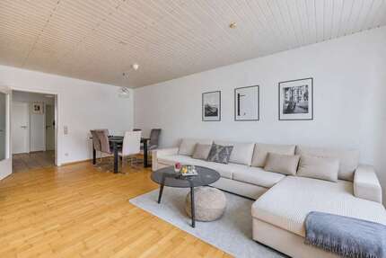 Wohnung zum Kaufen in Römerberg 299.000,00 € 91 m²