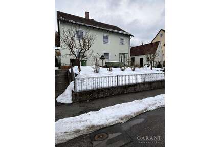 Haus zum Kaufen in Kümmersbruck 249.000,00 € 125 m²