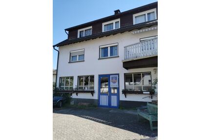Haus mit Schreinerwerkstatt - 325.000,00&nbsp;EUR Kaufpreis, ca.&nbsp; 200,00&nbsp;m&sup2; in Kehl (PLZ: 77694)
