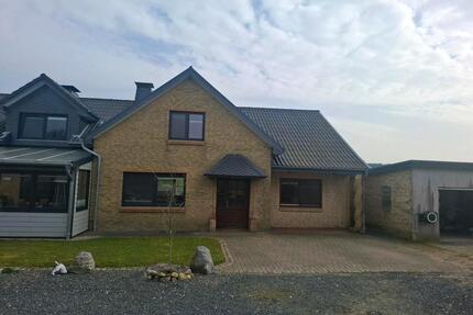 5 Zimmer Wohnung in Wolfskrug - 1.500,00&nbsp;EUR Kaltmiete, ca.&nbsp; 150,00&nbsp;m&sup2; in Fleckeby (PLZ: 24357)