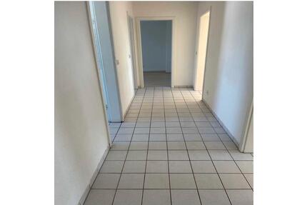 Schöne 3 Zimmer Wohnung ab sofort frei - Gelsenkirchen Resse