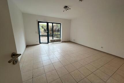 Helle Einzimmerwohnung eigene Terrasse + Sauna in Waldalgesheim - Bingen am Rhein