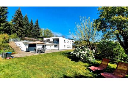 Saniertes 1-2 Familienhaus+extra Bauplatz,Privatsphäre auf 5116qm - Neudenau